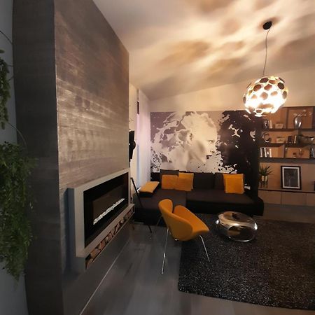 Noir Gold Penthause - Szeged Apartment Exterior photo